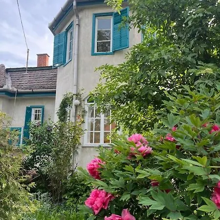 Holiday home Romantic Old Mansion At Lake Balaton Balatonalmadi